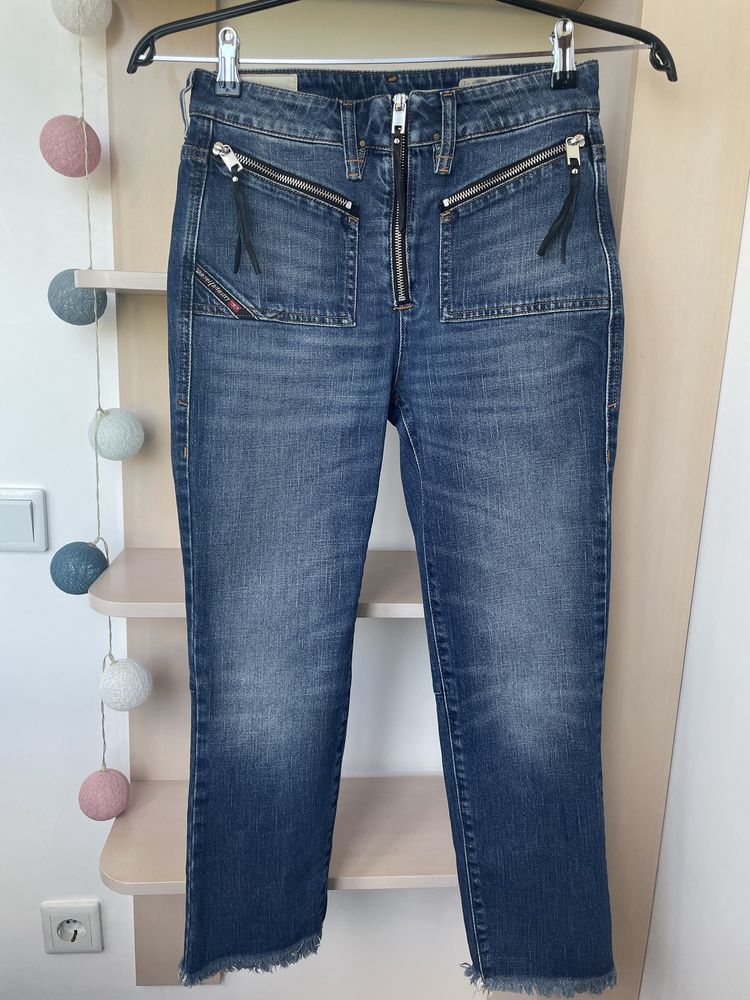 Джинси Diesel, Slim High Waist, W26-L30