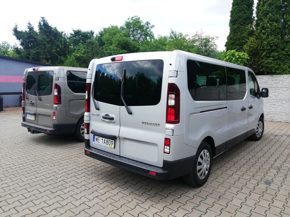 Wypożyczalnia busów wynajem busa 9 osobowego Renault Trafic