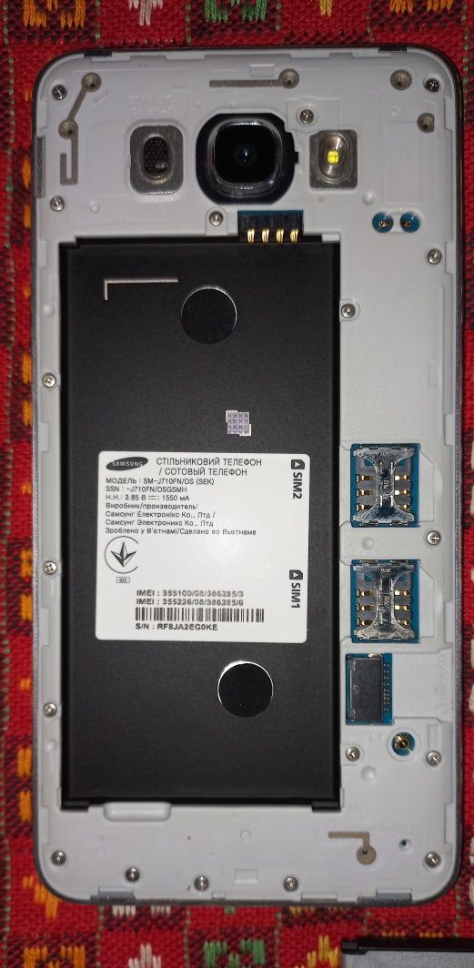 Мобильный телефон сенсорный Samsung j7 2016 16G