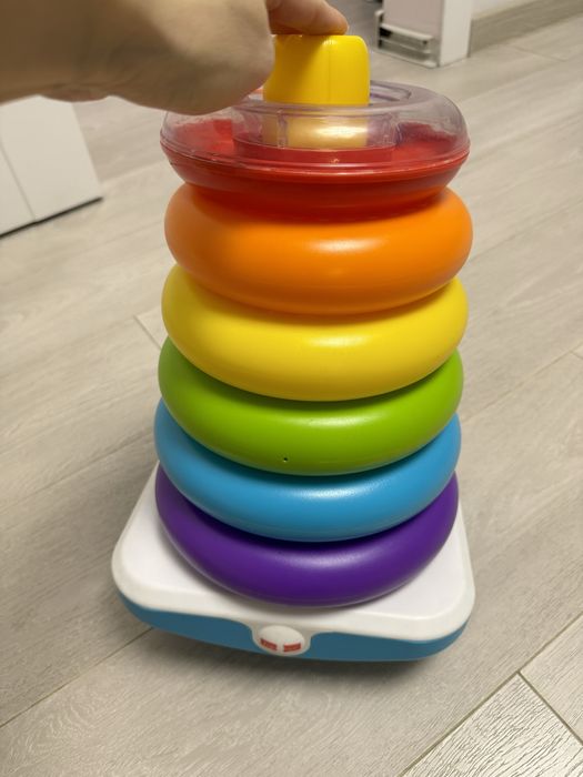 Пірамідка Fisher-Price  40 см