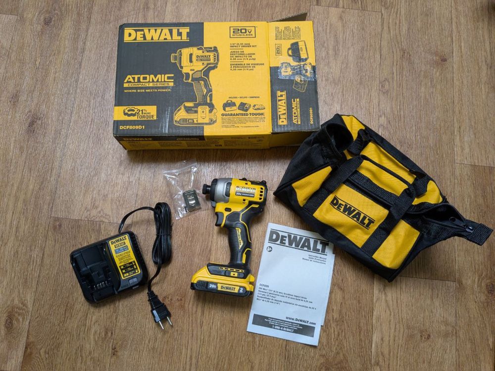 Бесщеточный импакт / гайковерт Dewalt DCF809D1 20V