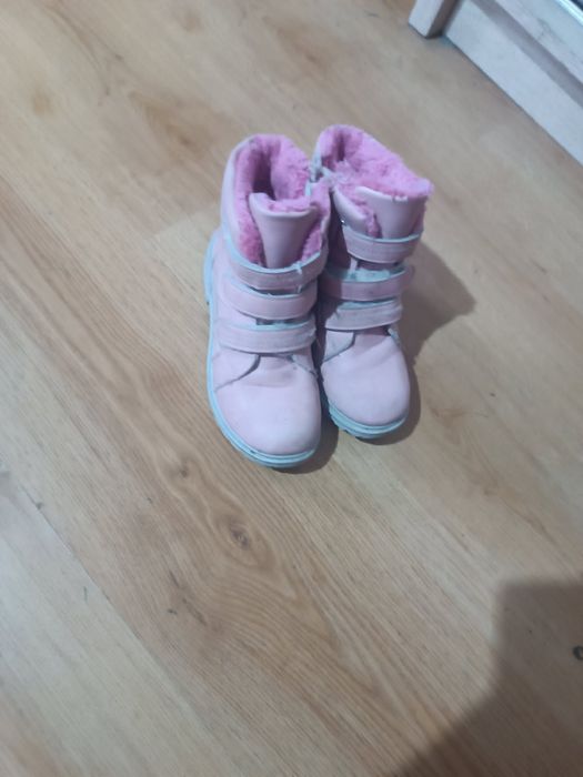 Buty dla dziewczynki zimowe