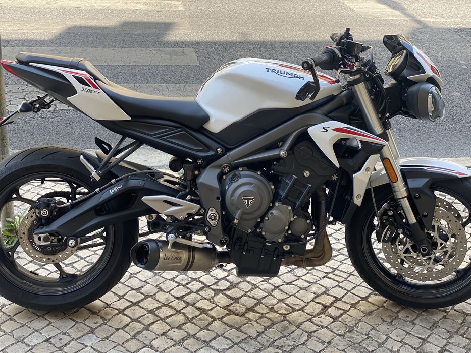 Triumph Street Triple 660s (A2) Deslimitada, 95cv