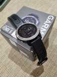 Garmin fenix 6 .