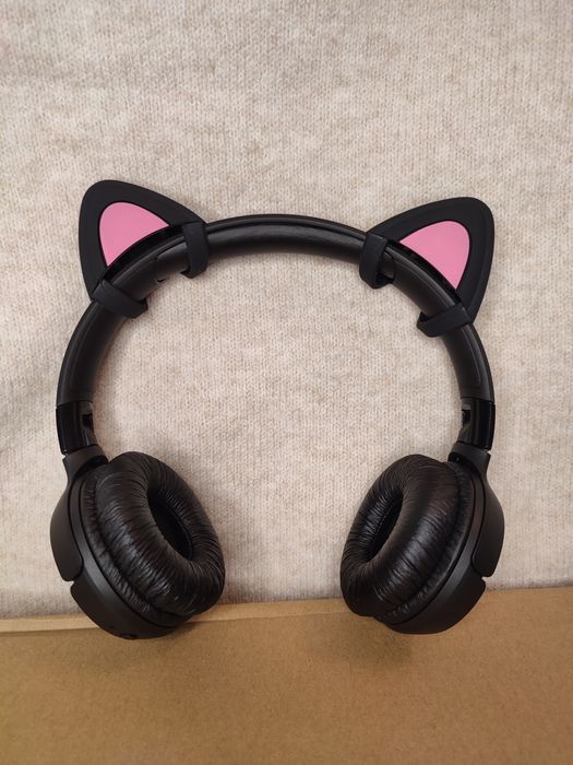 Nakładane uszy na słuchawki