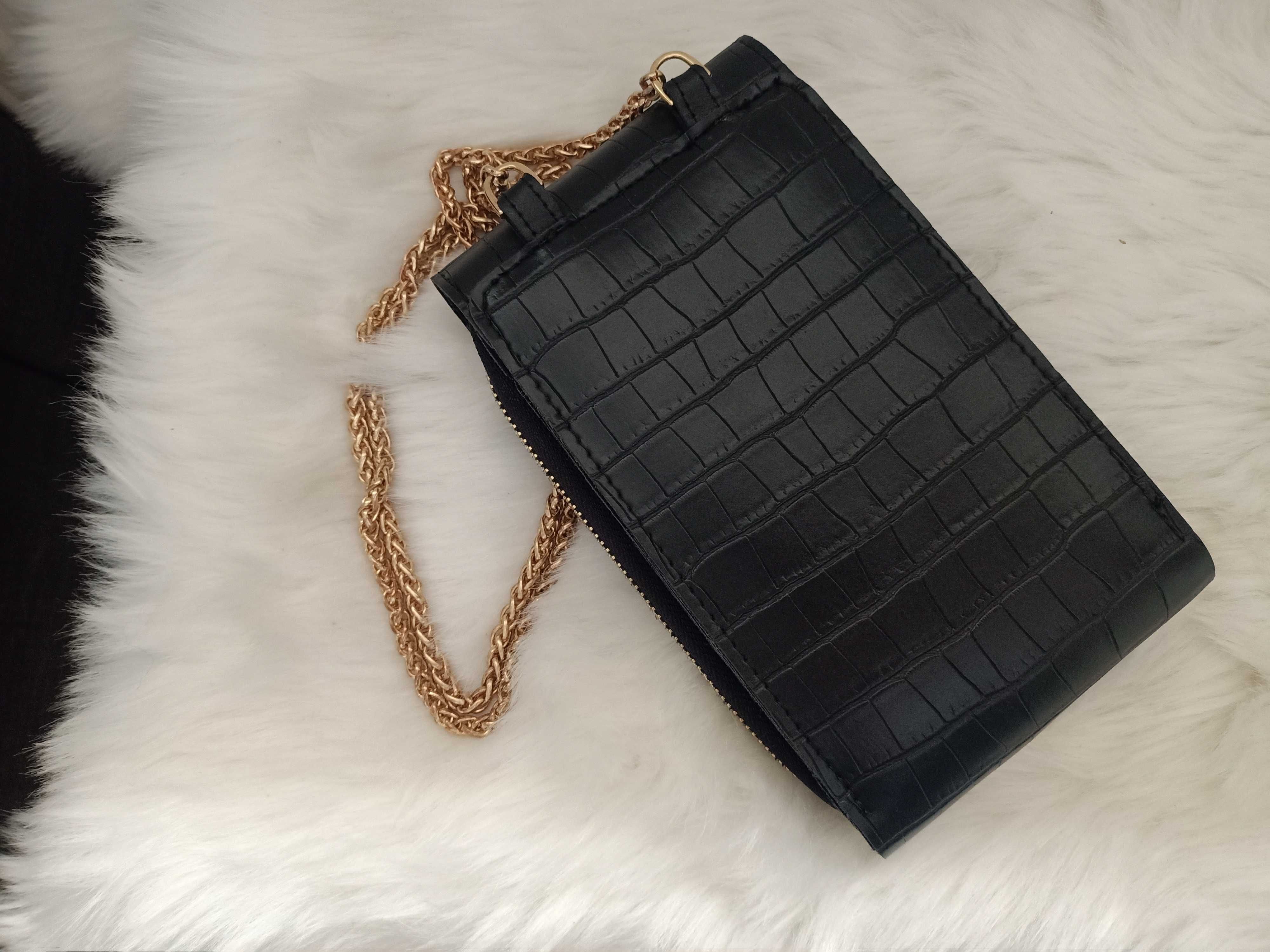 Mini torebka czarna Laura Ashley na łańcuszku telefon motyw krokodyla
