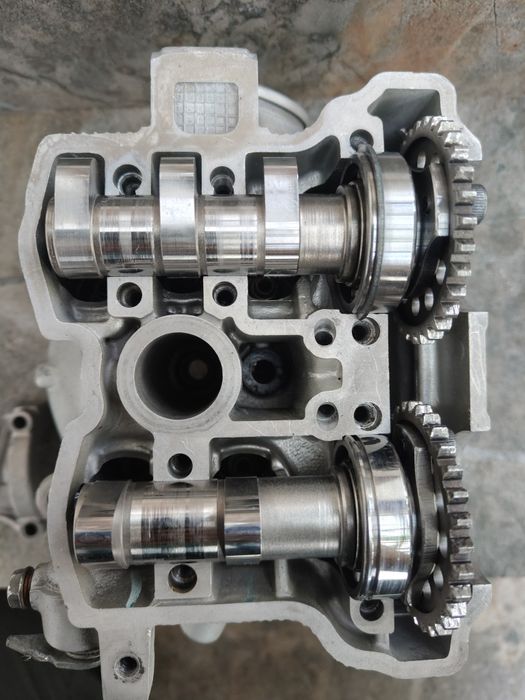 Yamaha yzf 400 głowica yzf wr 426