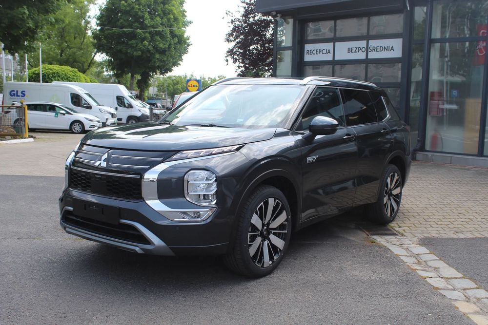Mitsubishi Outlander Mitsubishi Outlander Wrocław PHEV Instyle 4x4