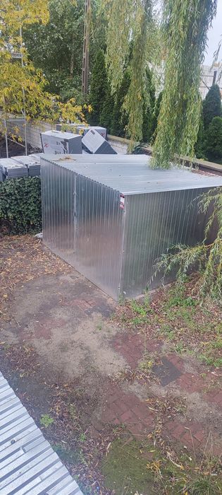 Wynajmę garaż 3×3 m , na prywatnej posesji.