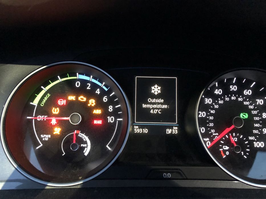 Продам Електромобіль Volkswagen E-golf