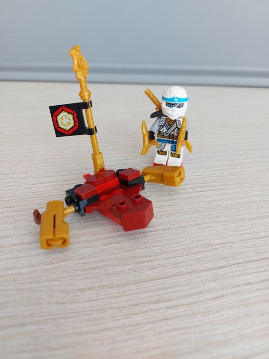 Klocki Ninjago pojazd + Zane / kompatybilne z Lego
