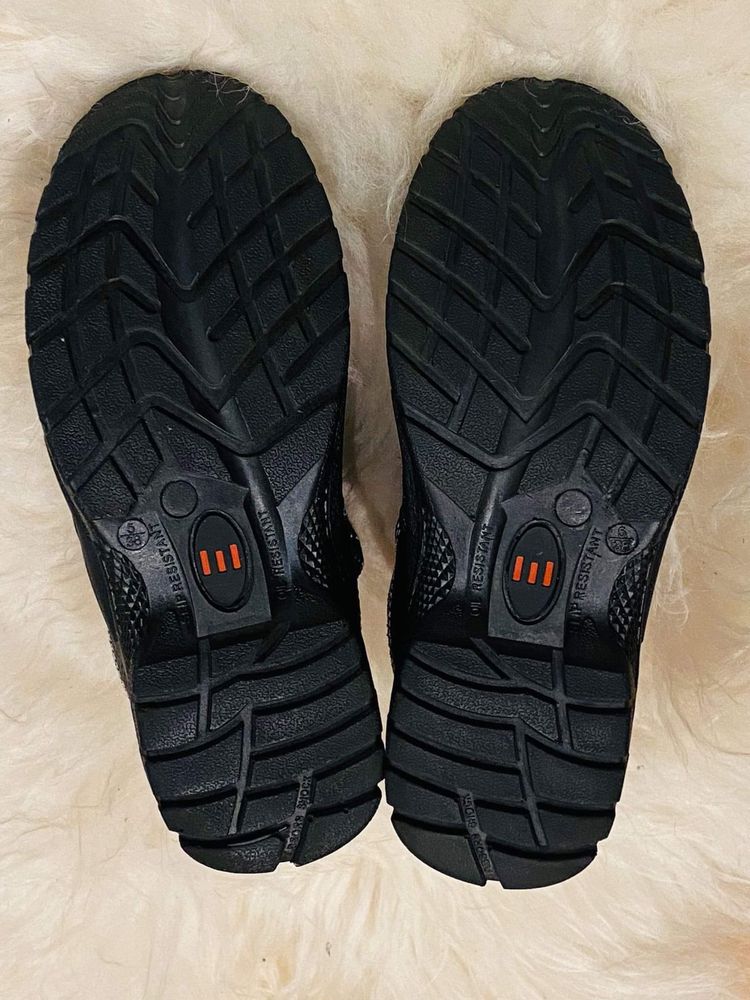 Buty trzewiki z blacha robocze nowe rozmiar 38 firmowe leciutkie