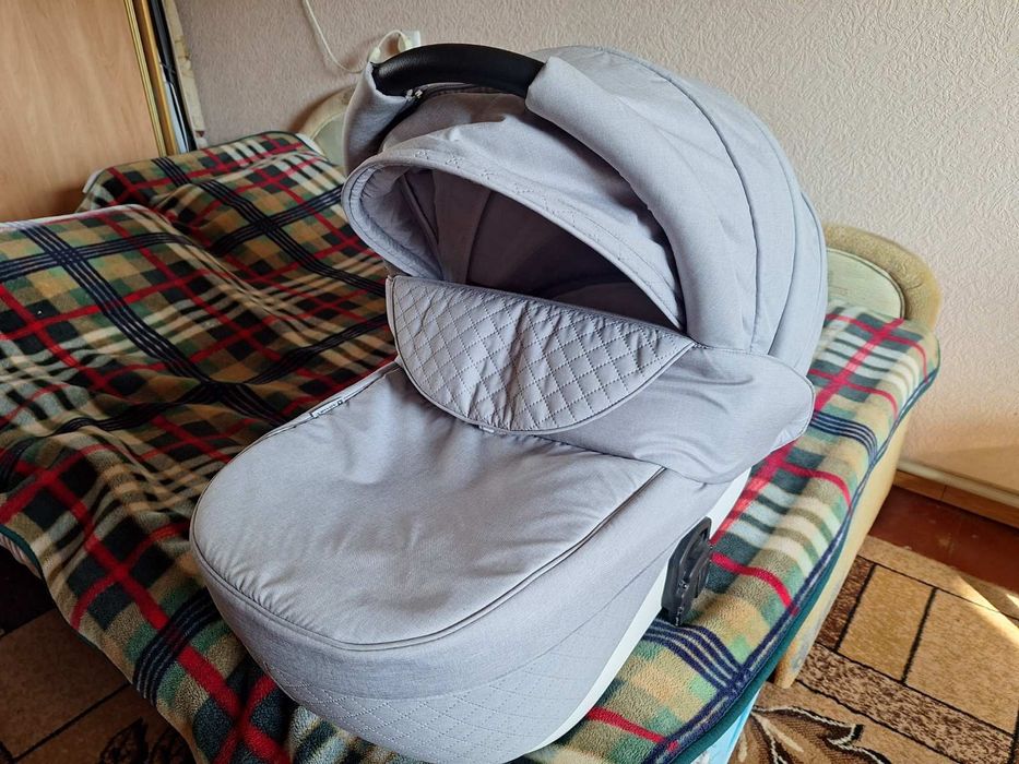 Дитяча коляска Adamex Erika