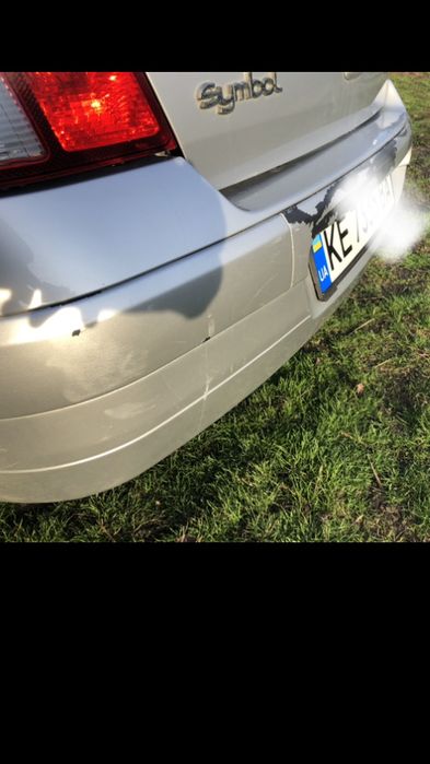 Бампер задній Clio Symbo Renault