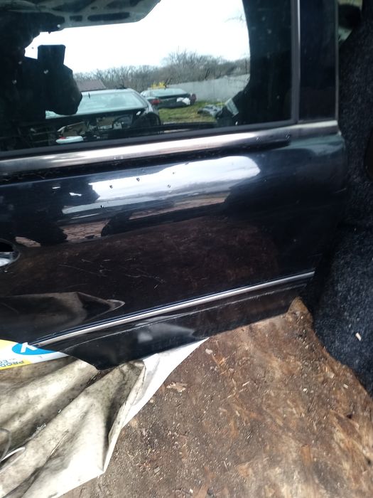 Двері капот ляда до Мерседес w210, 203, 211, 220,221