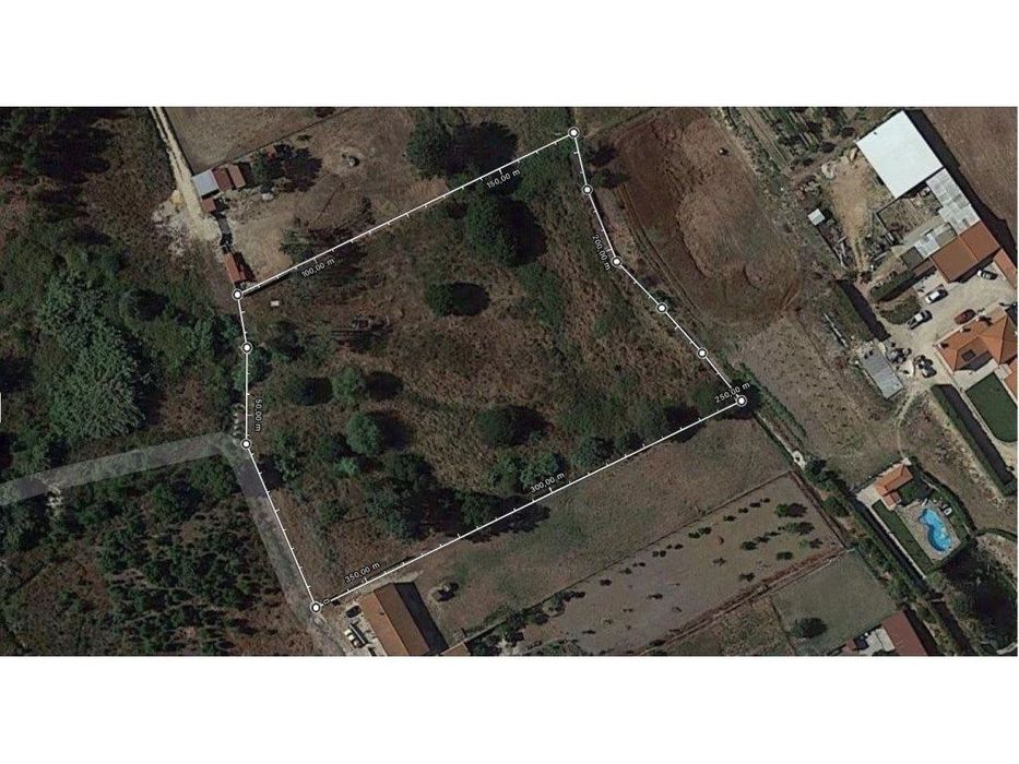 Terreno rústico com 7.600m2 - Pontével - 50.000€