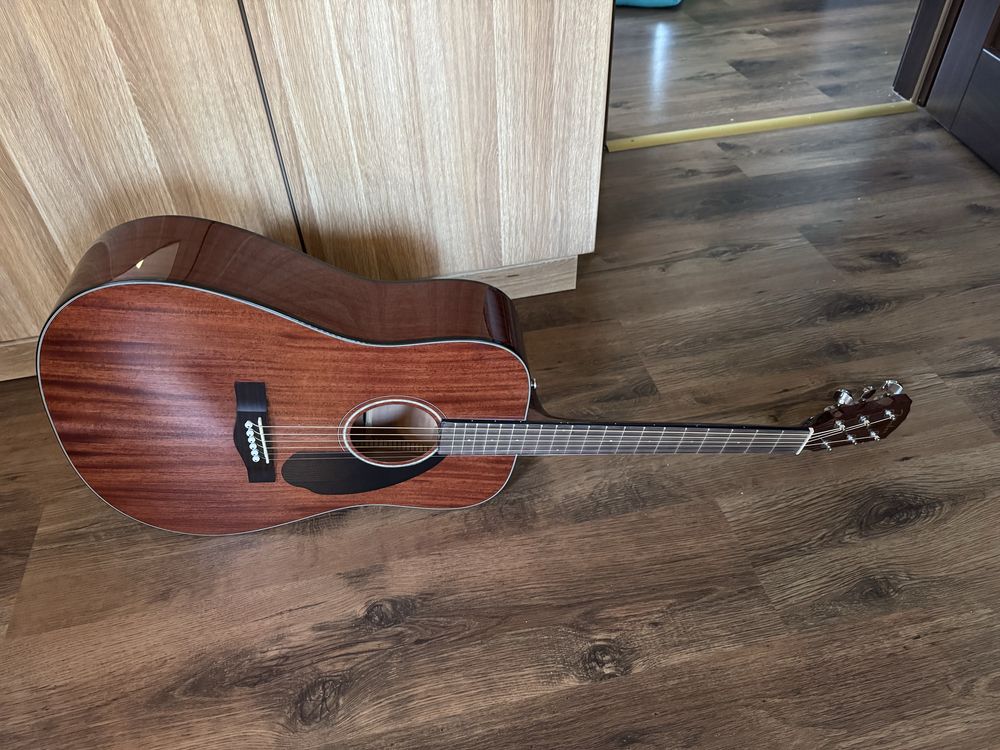 Gitara akustyczna Fender 60S All Mah