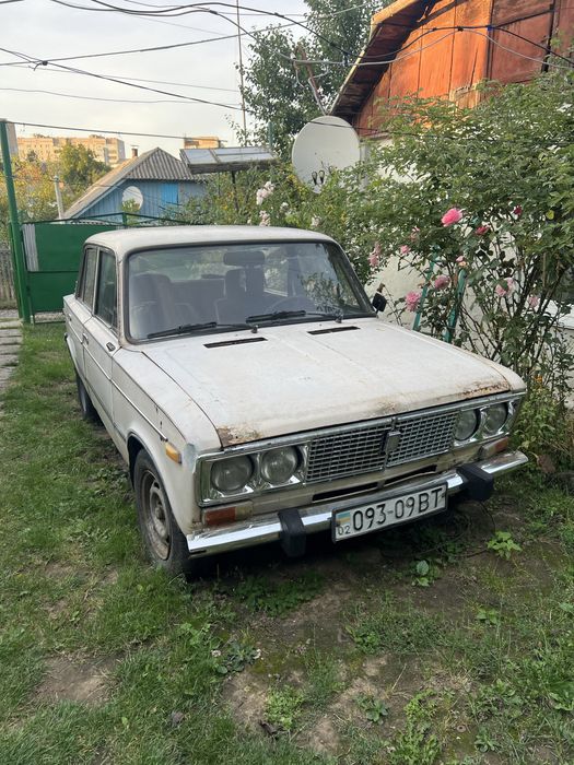 Жигулі ВАЗ 2106.