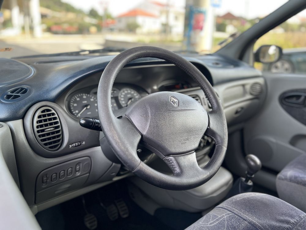 Renault Scenic RXE