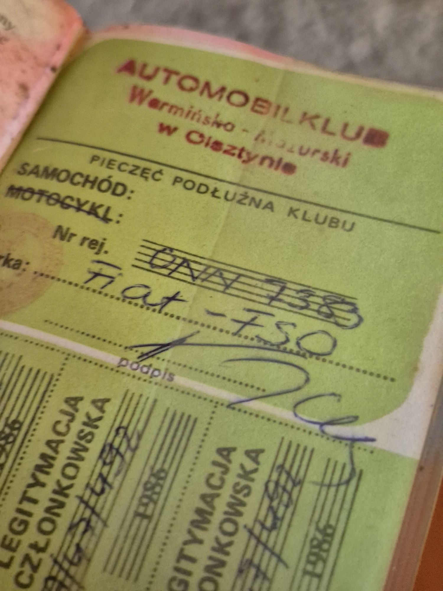 Stary dokument PRL legitymacjia