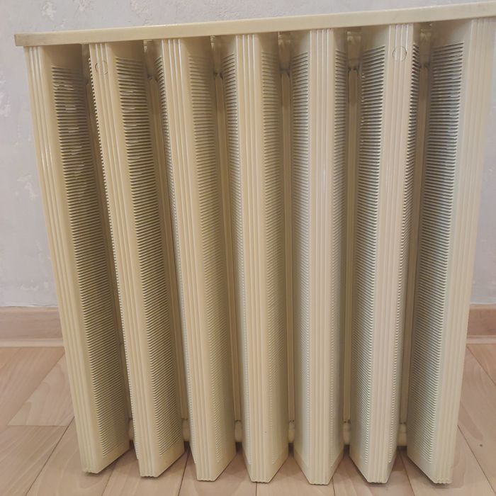 Grzejnik PRL Retro oryginalny kolor