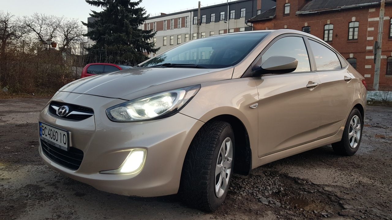 Hyunbai Accent 1.4 2012 рік