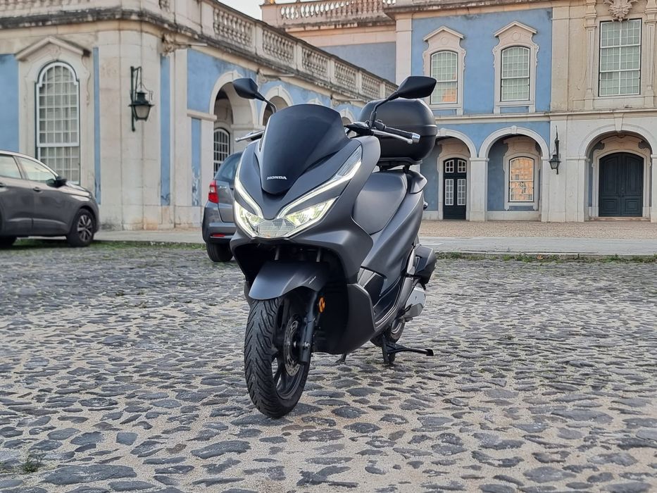 Pcx só 4300km semi-nova