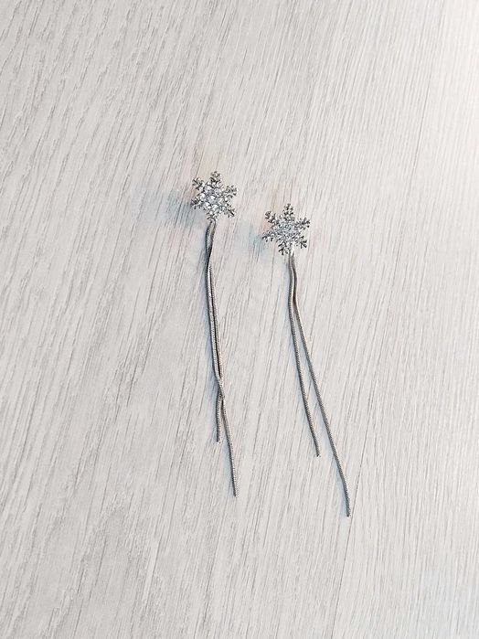Kolczyki długie wiszące wkręty żmijka podwójne gwiazdki śnieżynki