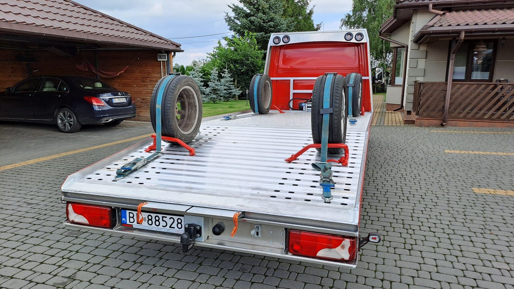 Mercedes sprinter autolaweta laweta pomoc drogowa zamiana