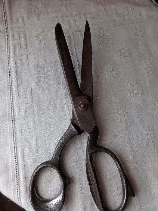 Stare  nożyczki  krawieckie
