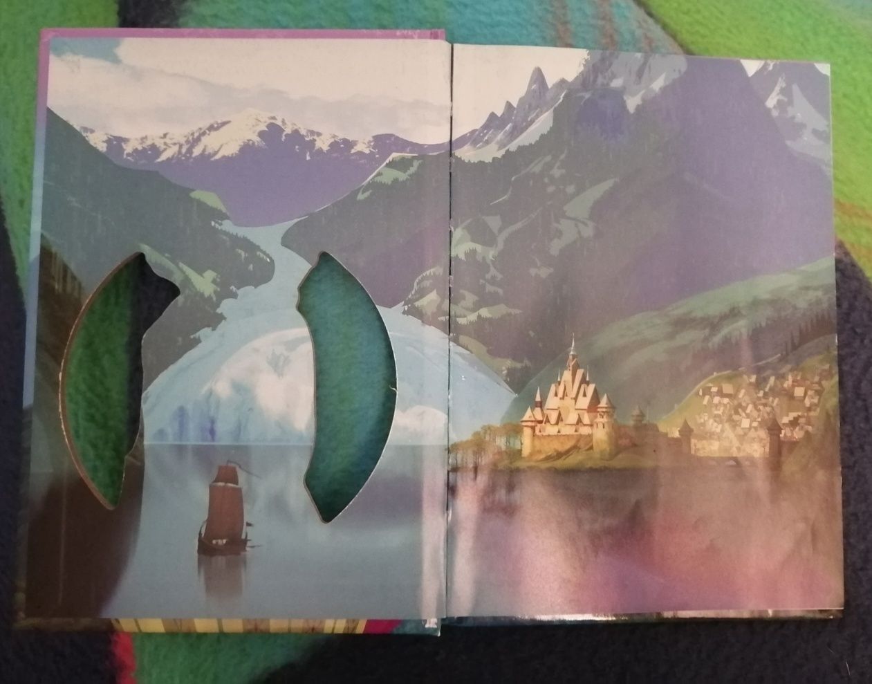 Книжка Frozen Disney на английском крижане серце Эльза Анна книга детс