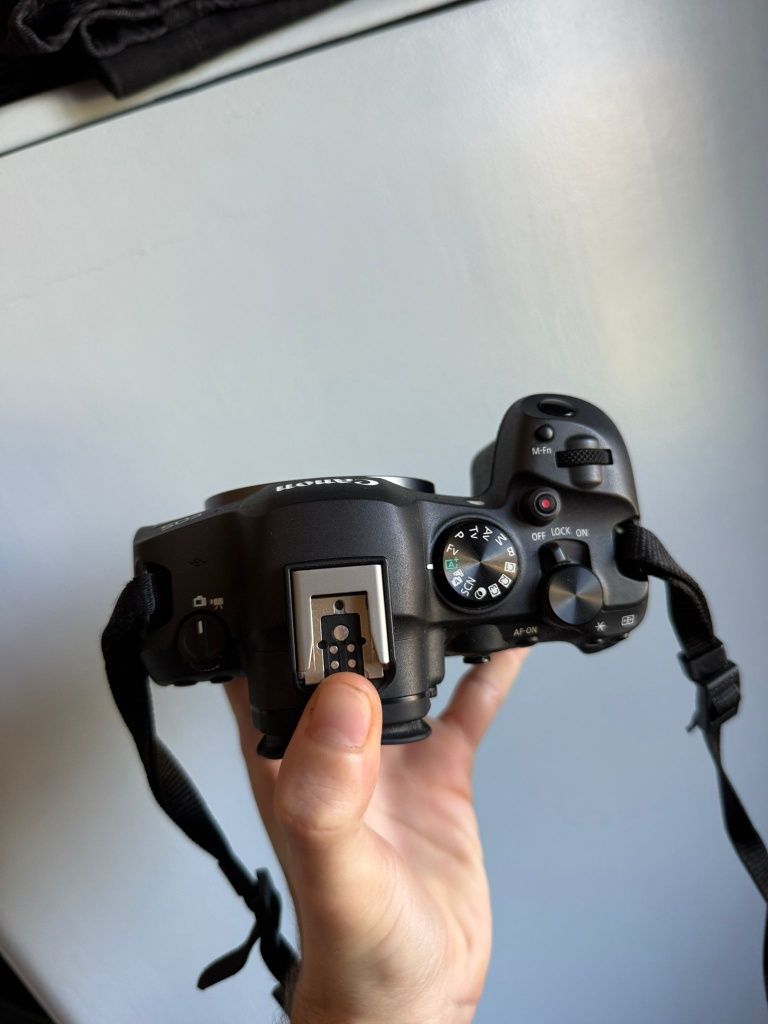 Canon EOS R6 Mark II com Garantia
