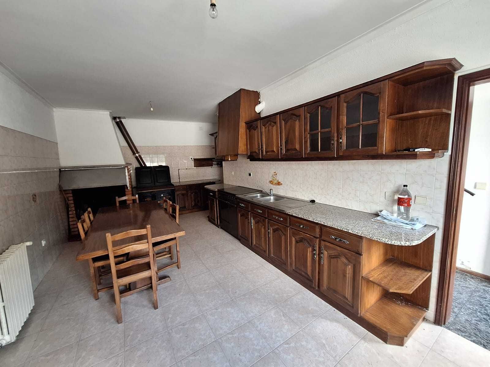 Casa T4 em Vila Pouca, São Miguel do Mato - Vouzela
