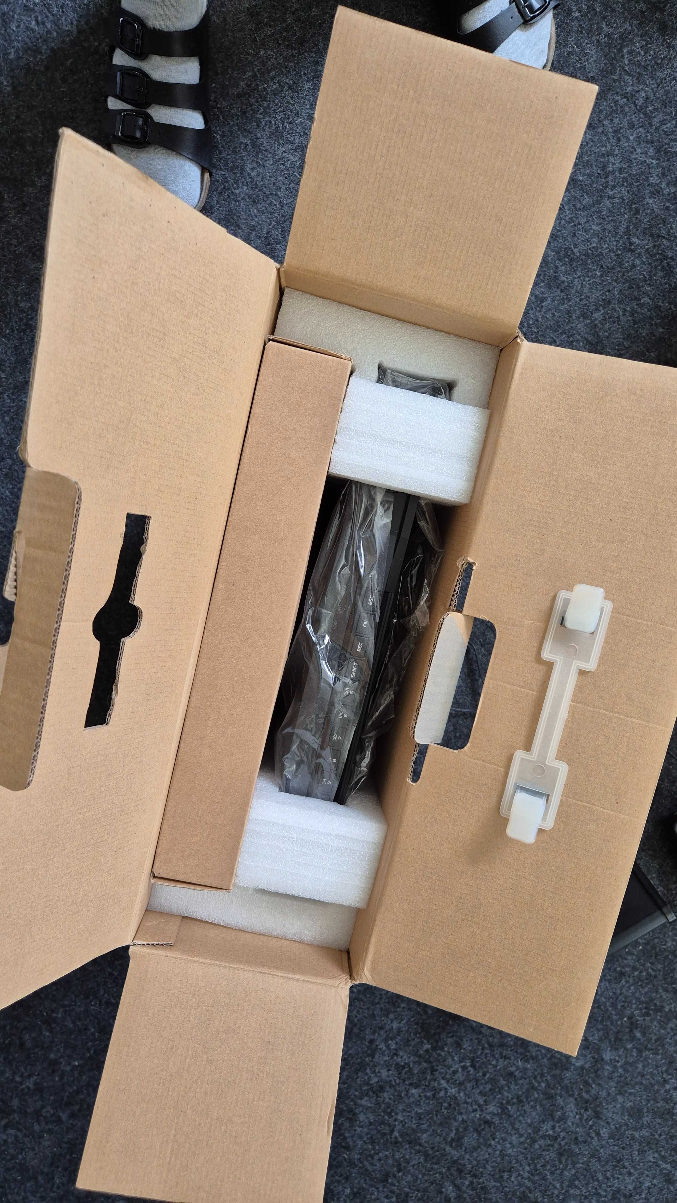 Kamera przemysłowa Camtronics DM 651 +REJESTRATOR