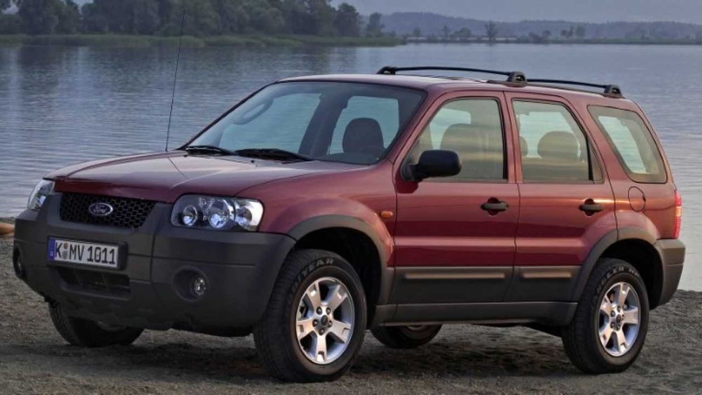 Скло лобове Ford Maverick стекло лобовое Форд Маверик