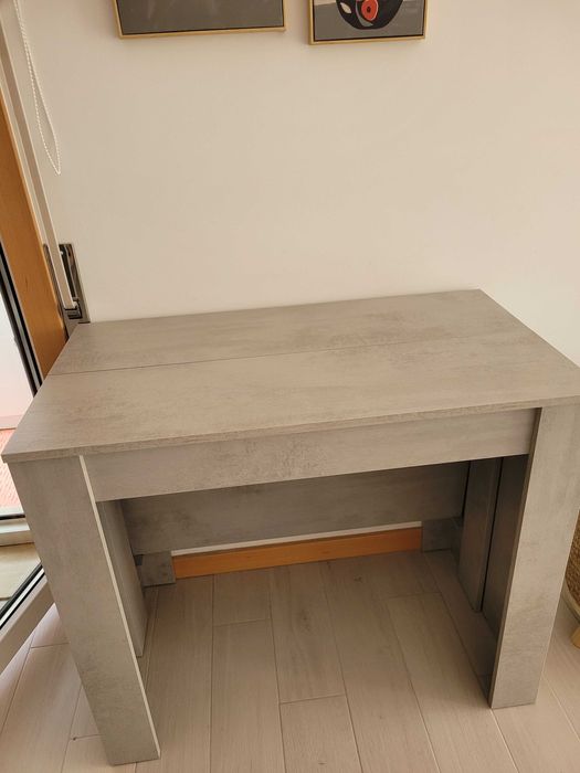 Aparador/mesa extensível