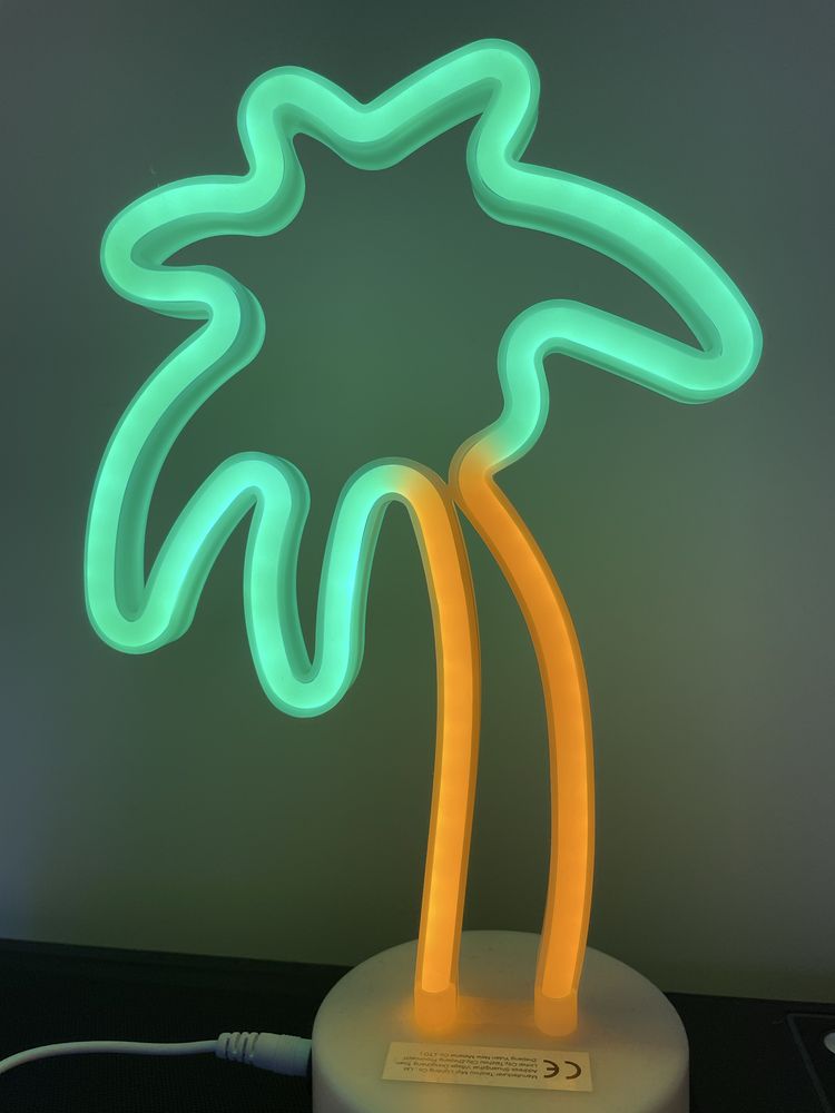 Lampka led palma