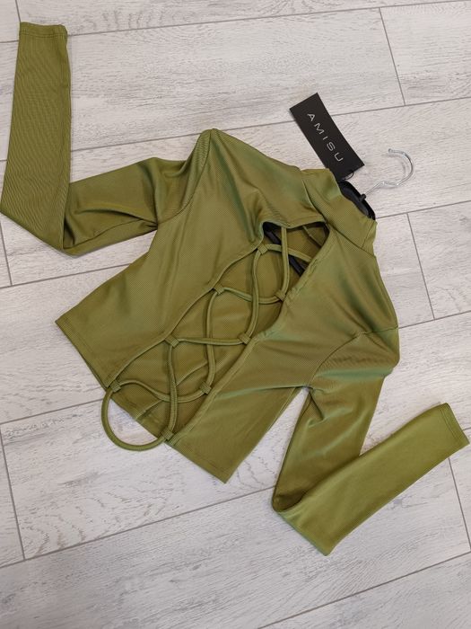 Топ в рубчик зі шнурівкою