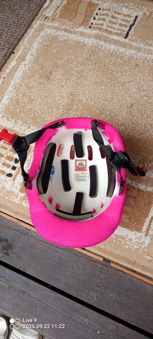 Kask rowerowy damski rozmiar M,52-56cm