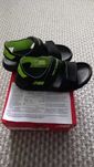 Sandały New Balance 27.5