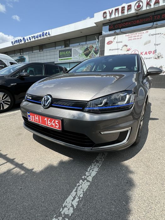 Volkswagen e golf 2015 года пробег 115 тыс dinaudio