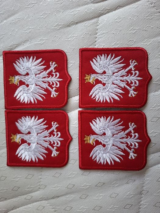 Odznaka przynależności Państwowej Godło RP 813/MON.