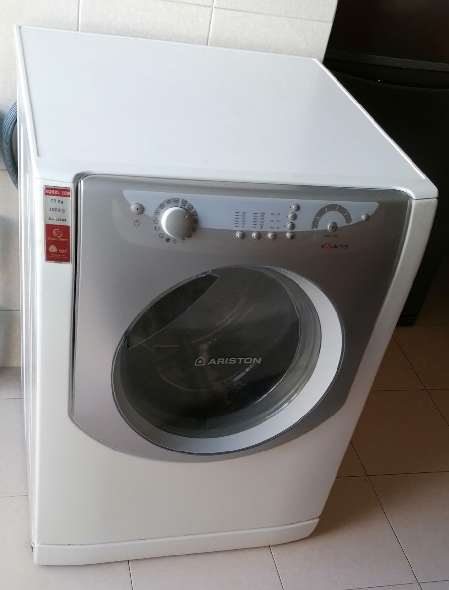 Peças Máquina de lavar roupa Ariston Aqualtis 7.5kg