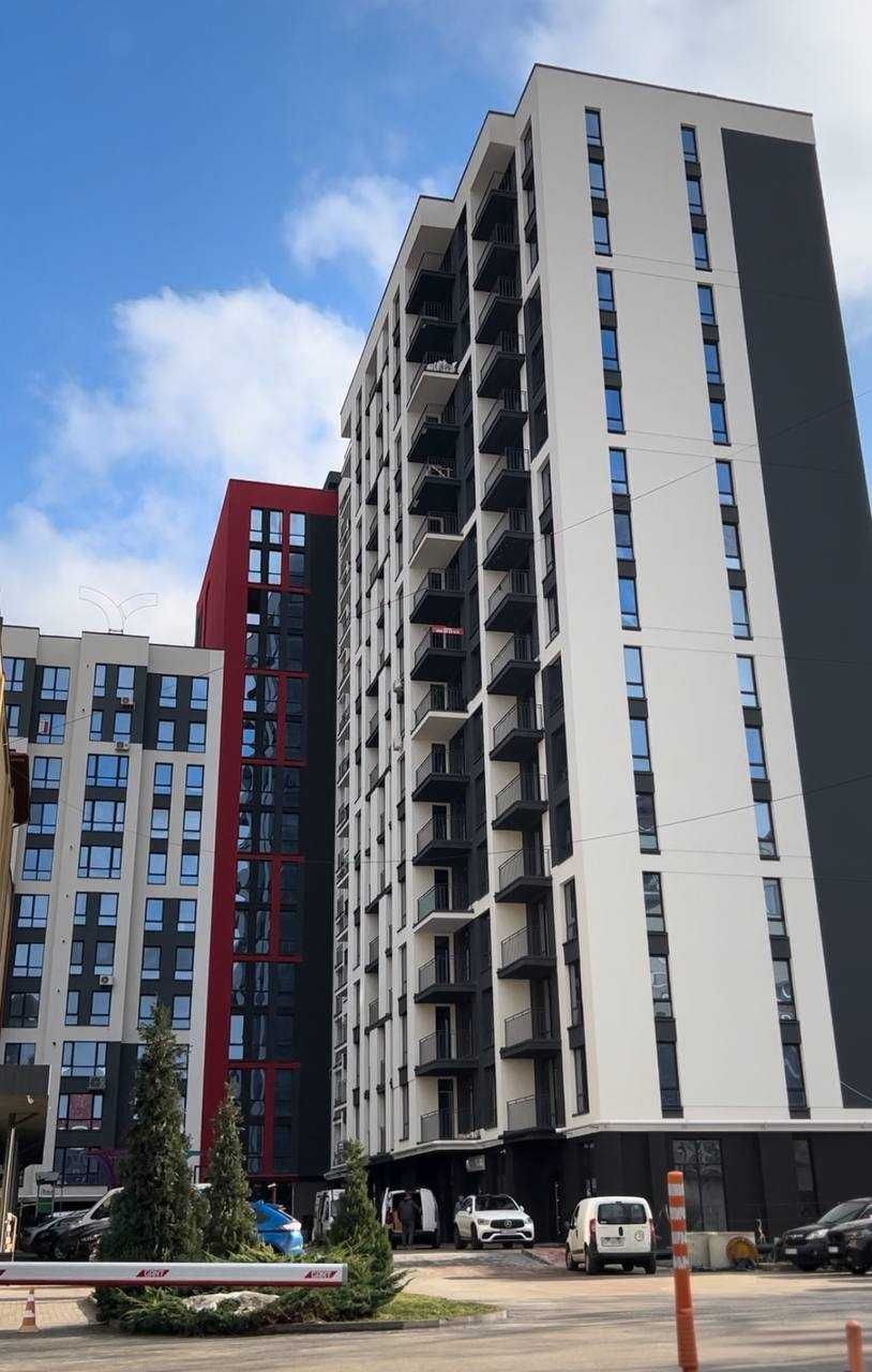Видова 2км квартира з терасою у центрі міста, вул. Коновальця