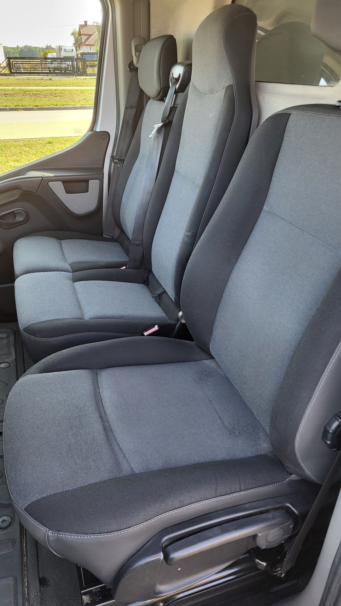 Renault Master, Niski przebieg, mocny 165KM, cena brutto