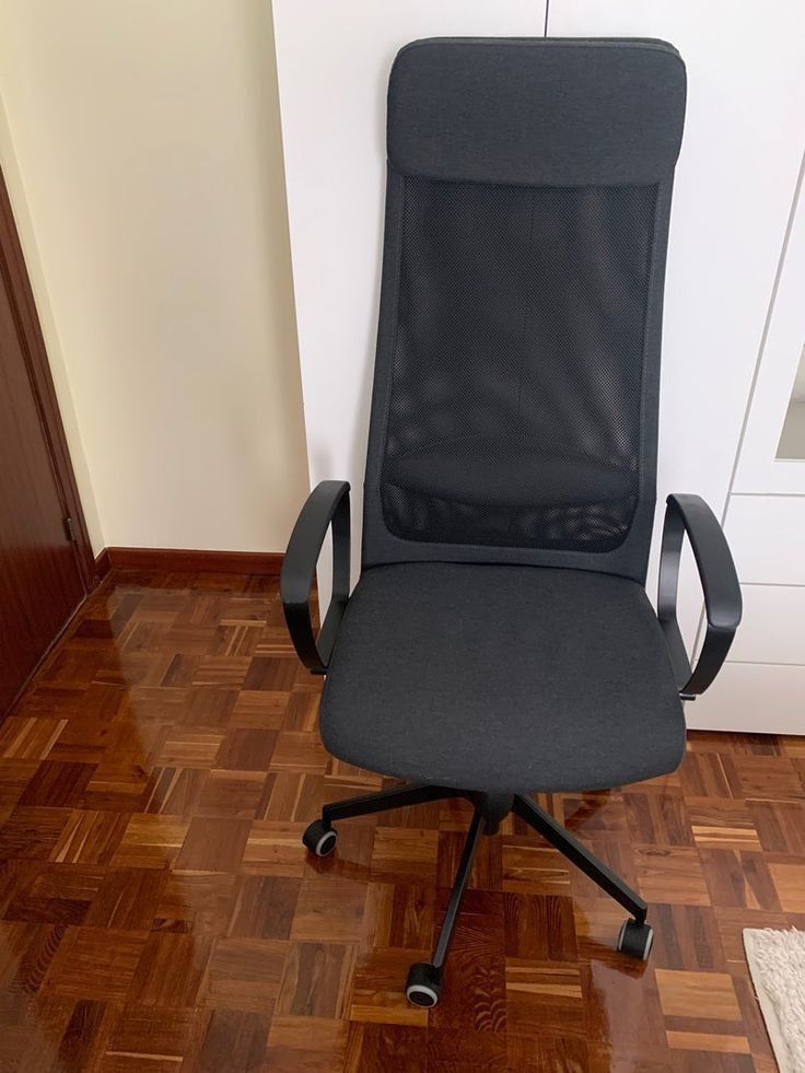 Ikea Markus super krzesło biurowe ergonomiczne obrotowe możliwy dowóz