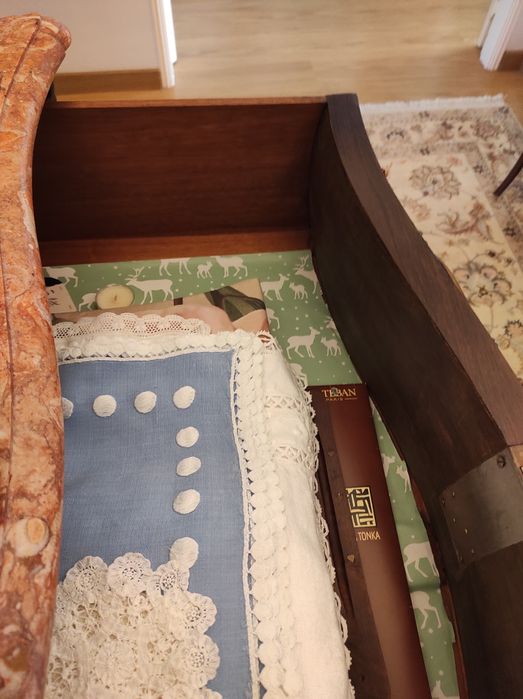 Comodas antigas estilo francês