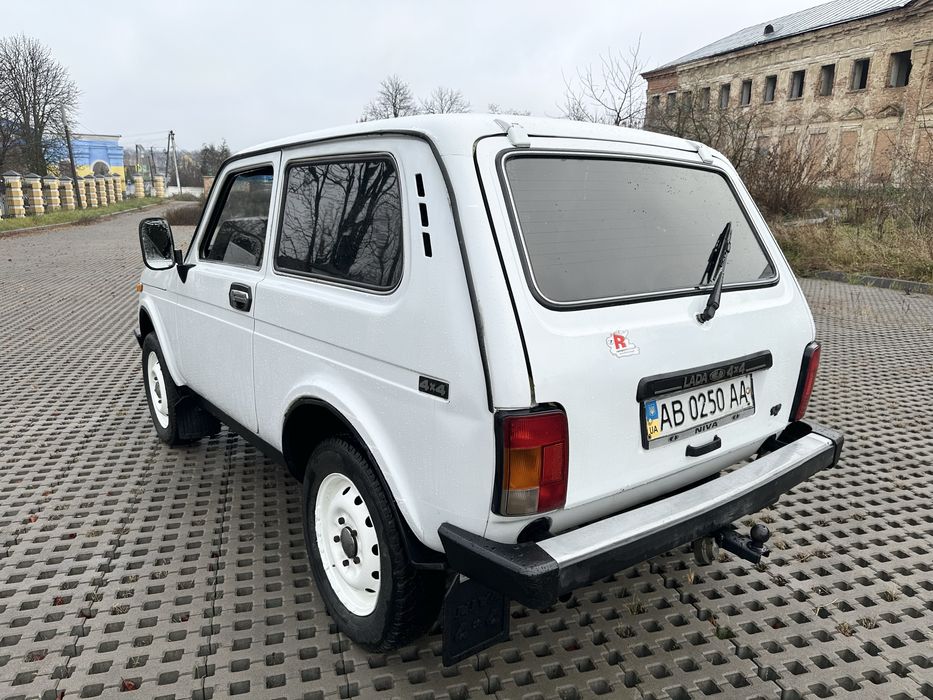 Нива 21213  ( 4*4 )