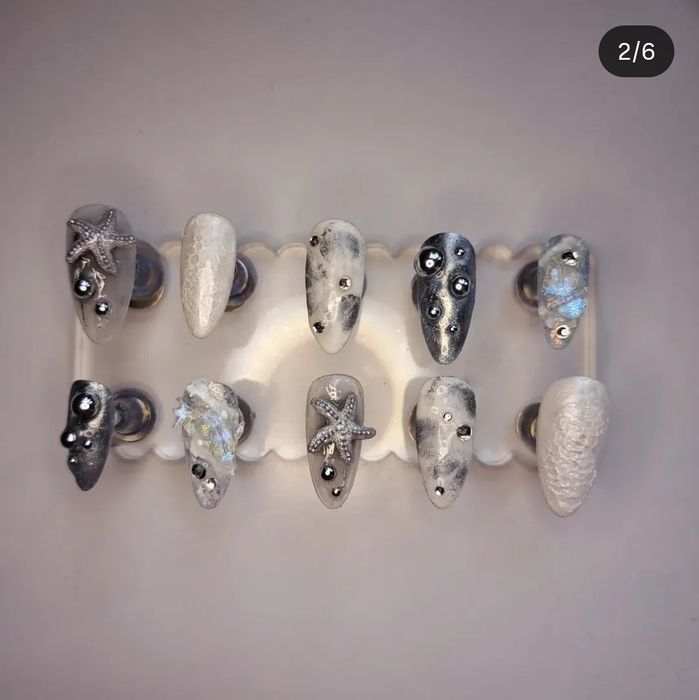 Białe Niebieskie Morskie Tipsy Press On Nails