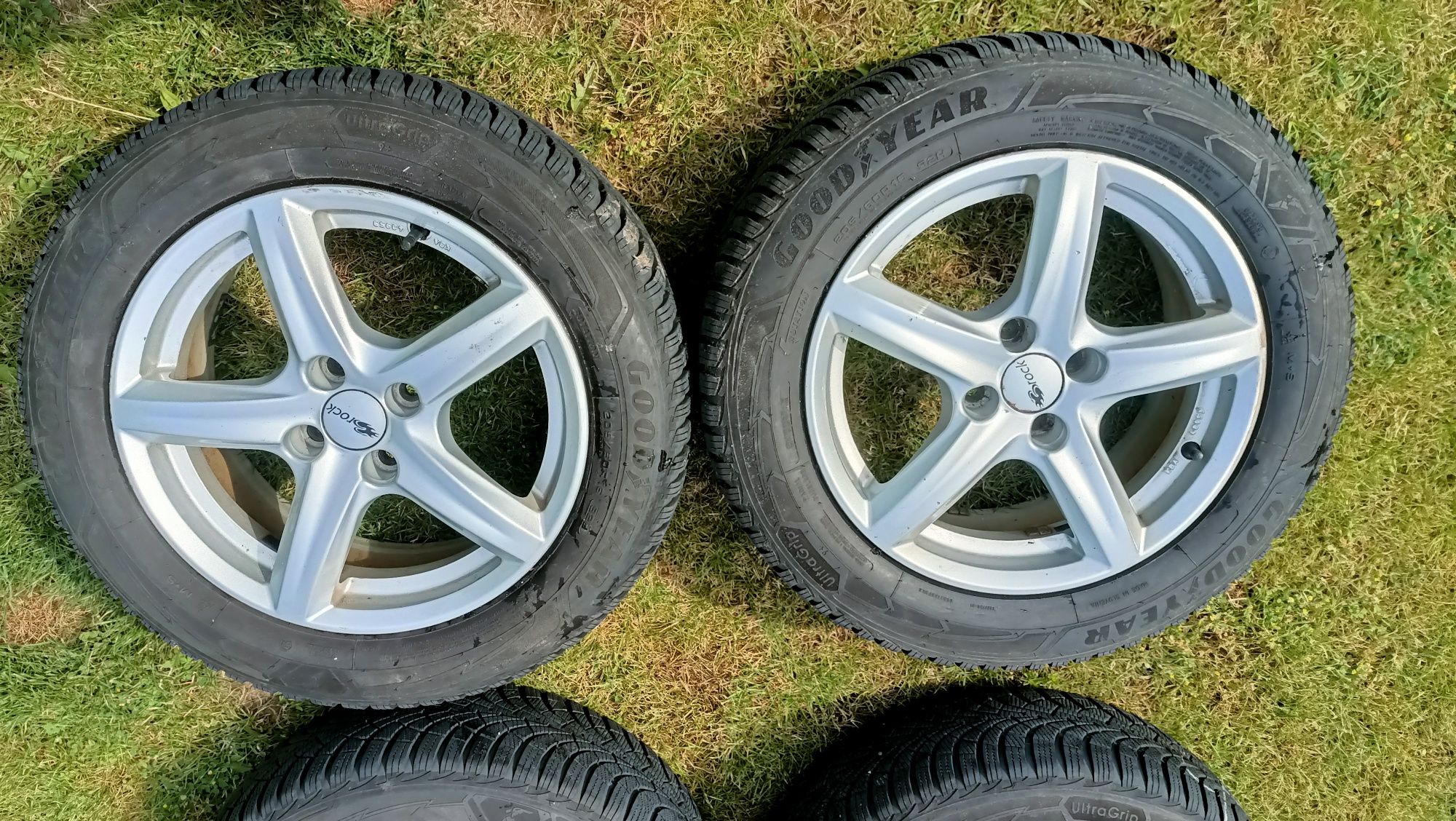 Koła zimowe felgi 16 4x100 et38 Renault Captur Dacia itd 205/60/16